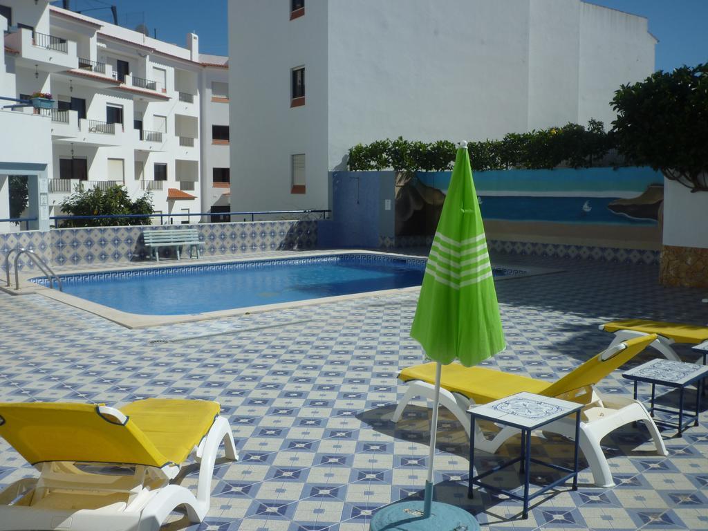 Casa Mitchell Apartment อัลบูเฟรา ภายนอก รูปภาพ