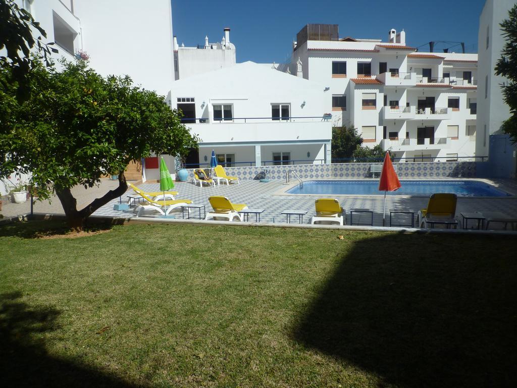 Casa Mitchell Apartment อัลบูเฟรา ภายนอก รูปภาพ